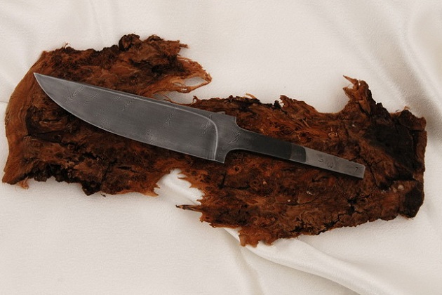 Manufacturing of Damascus steel blades